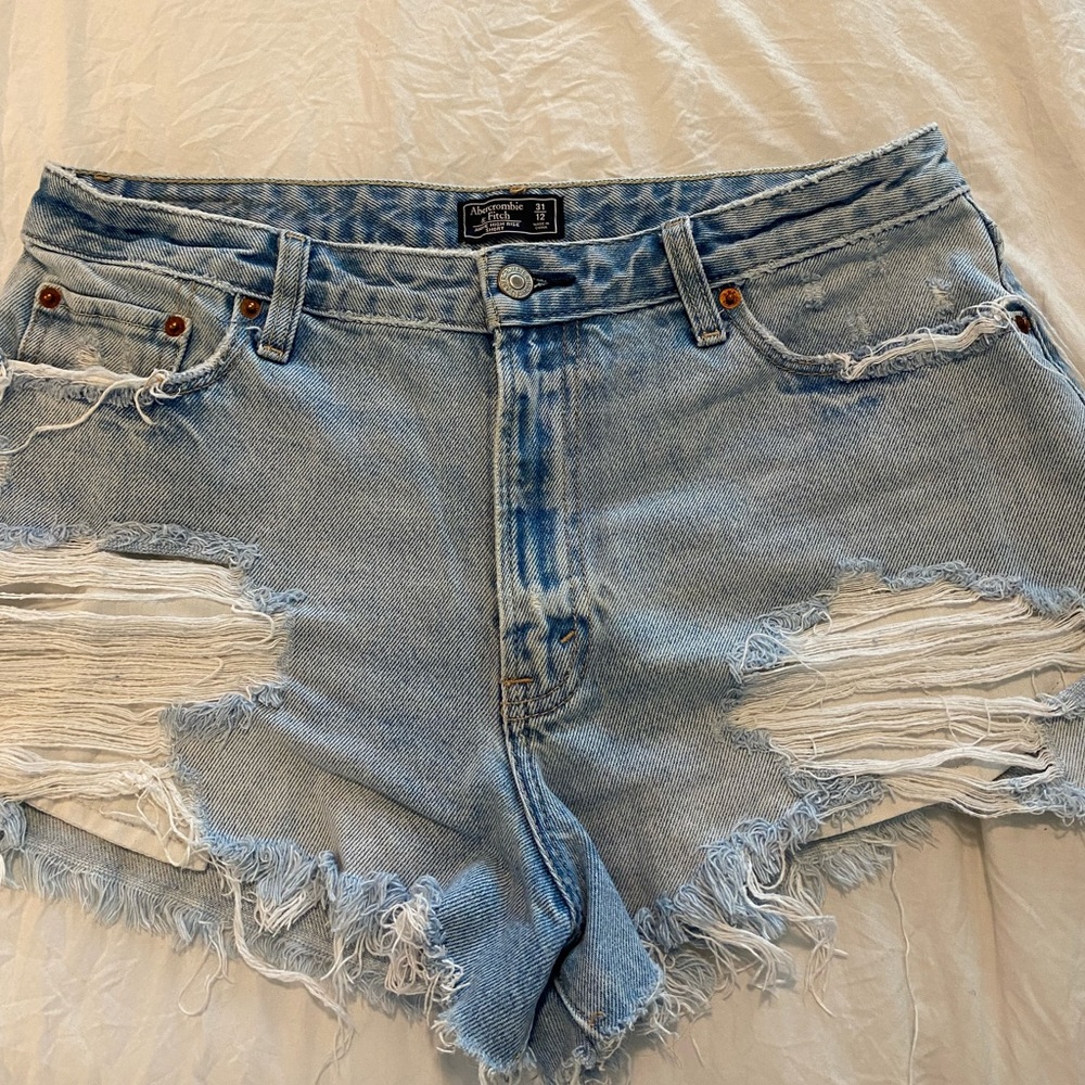 Abercrombie distressed high rise jean shorts